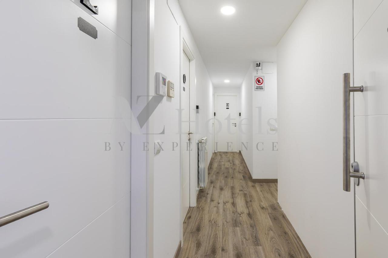 Ayz Villegas - Auto Check-In Property Madrid Exterior foto